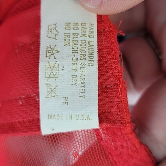 VICTORIA'S SECRET GOLD LABEL  - Picture 10 of 10